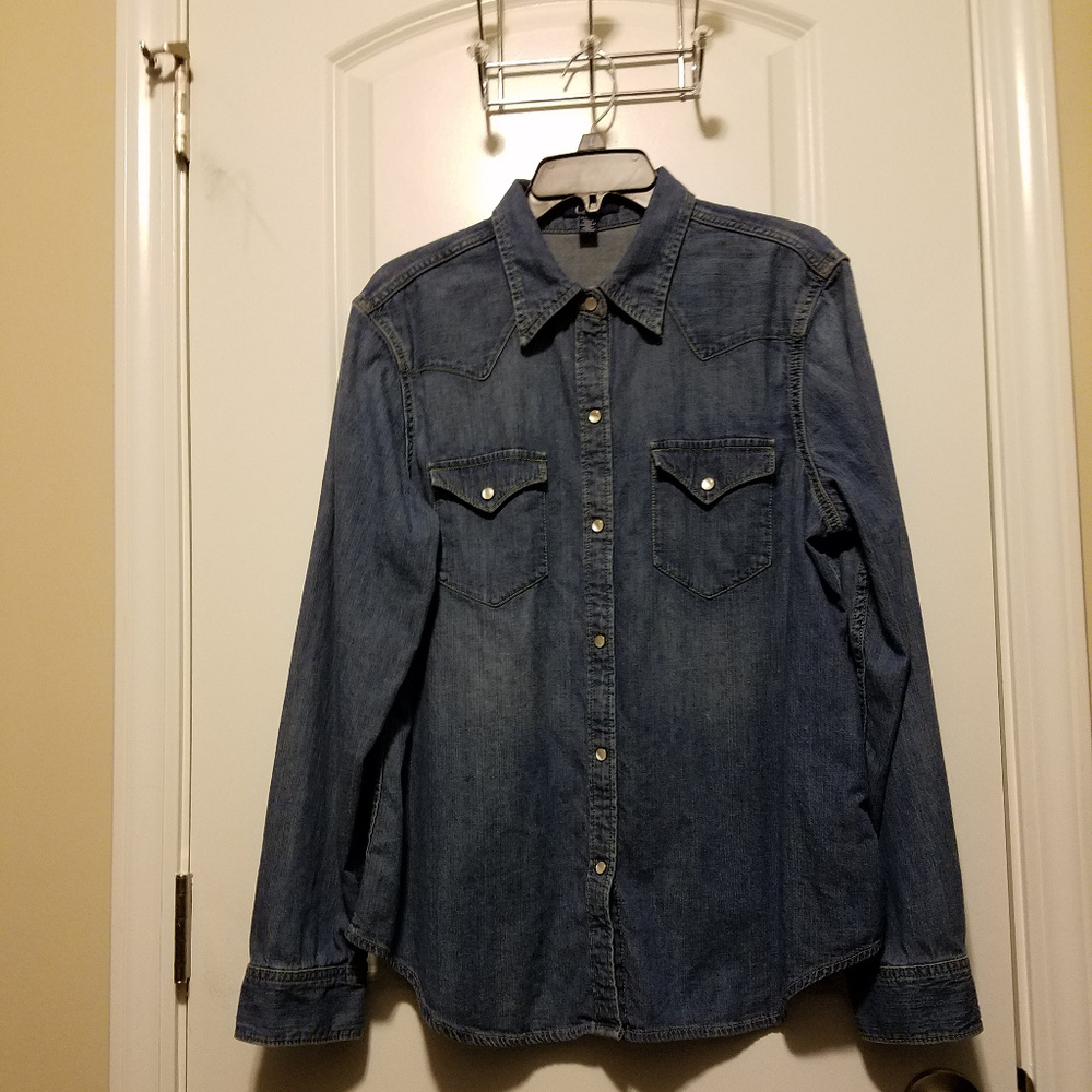 Chaps Womens Denim Snap Front L/S Shirt -- Size XL